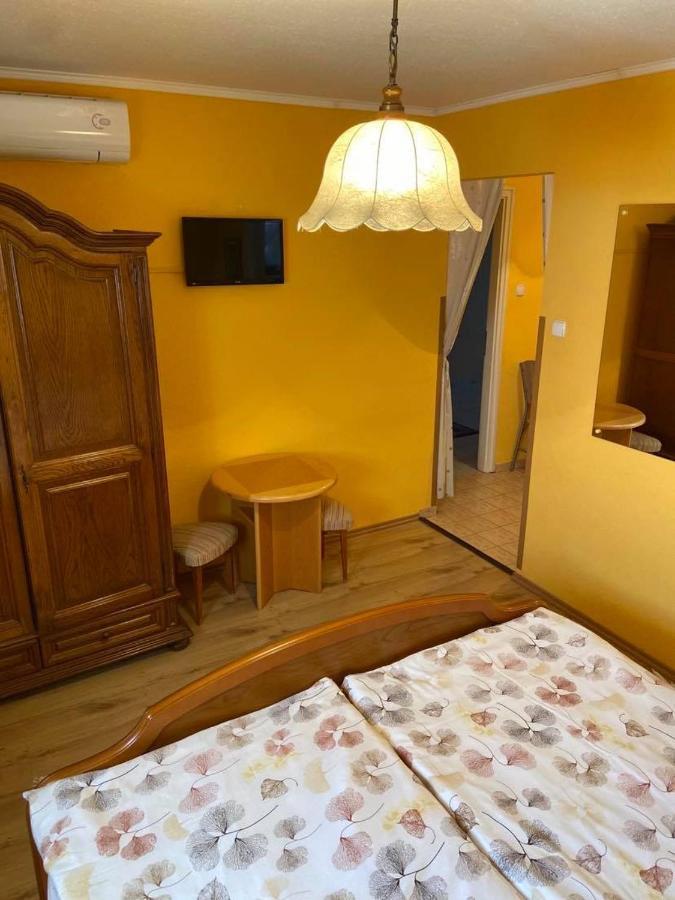 Fodor Haz Appartement Gyenesdiás Buitenkant foto