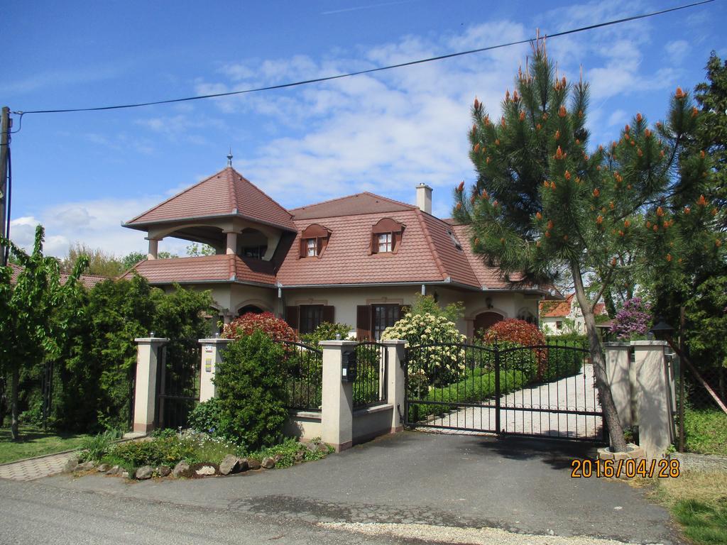 Fodor Haz Appartement Gyenesdiás Buitenkant foto